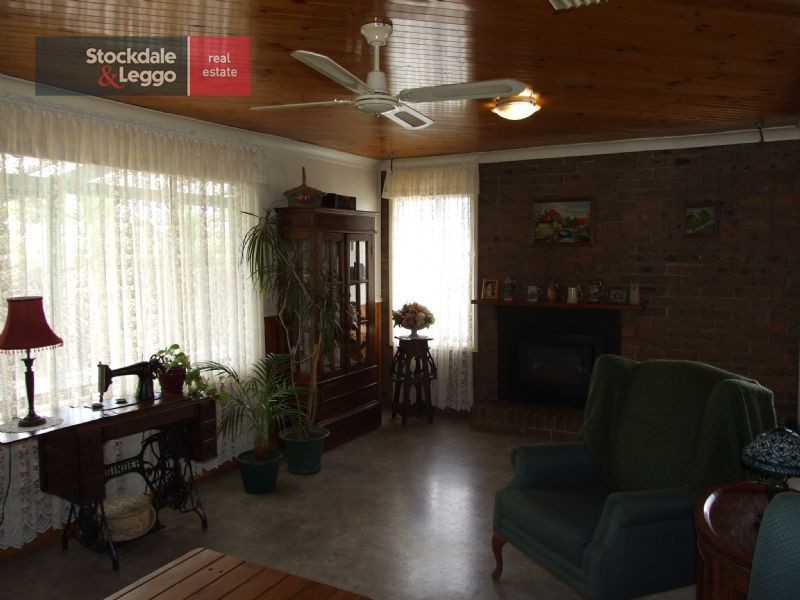 52 Darlimurla Avenue, Newborough VIC 3825