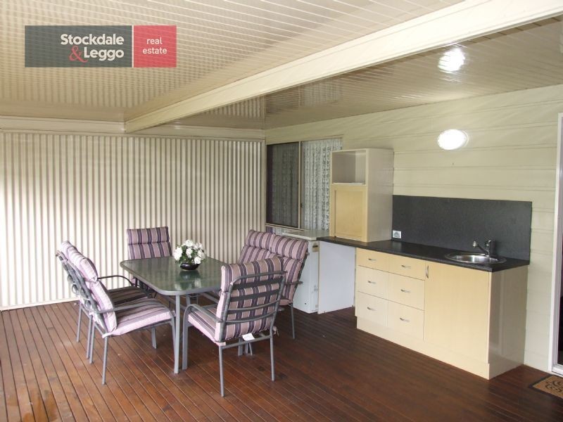 52 Darlimurla Avenue, Newborough VIC 3825