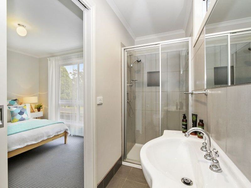 38 Pinncacle Drive, Rawson VIC 3825