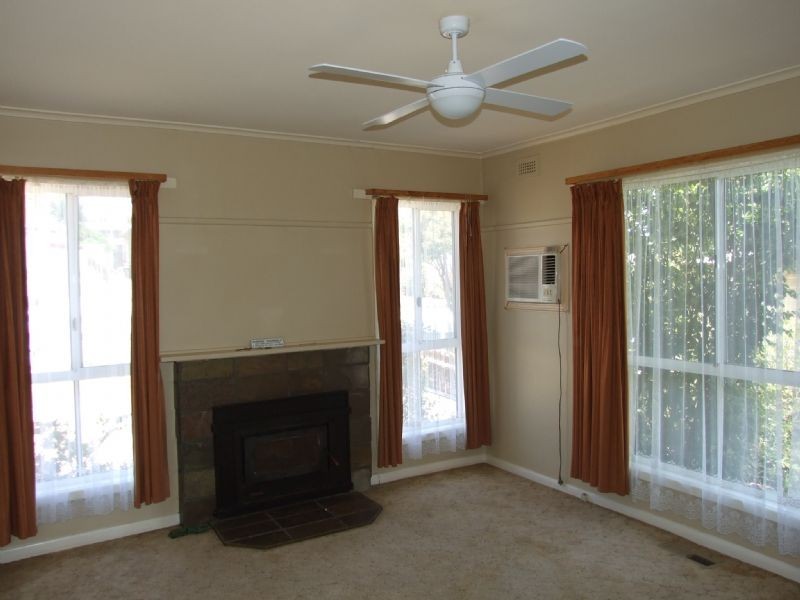 15  Lincoln Street, Moe VIC 3825