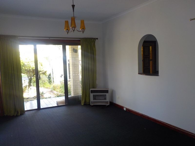 8 Kingsford Street, Moe VIC 3825