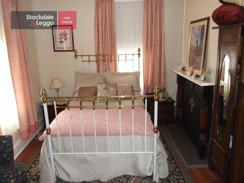 2 Mervyn Street, Moe VIC 3825
