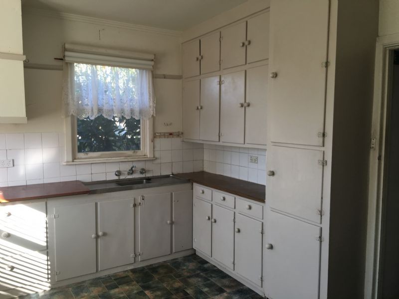 107 Service Road, Moe VIC 3825