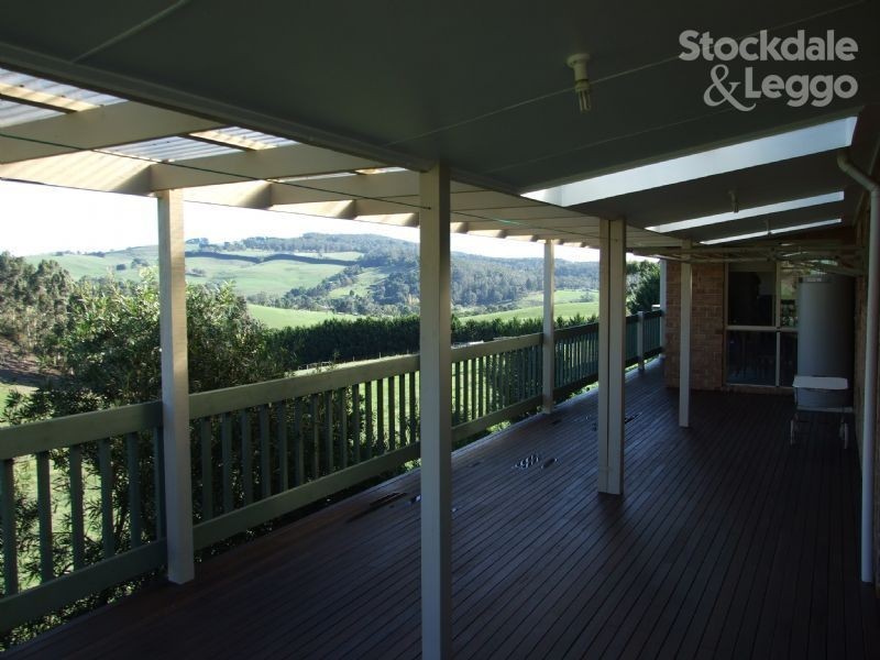 113 Donelan Drive, Hernes Oak VIC 3825