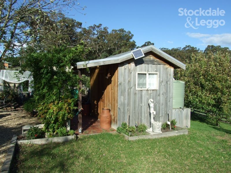 113 Donelan Drive, Hernes Oak VIC 3825