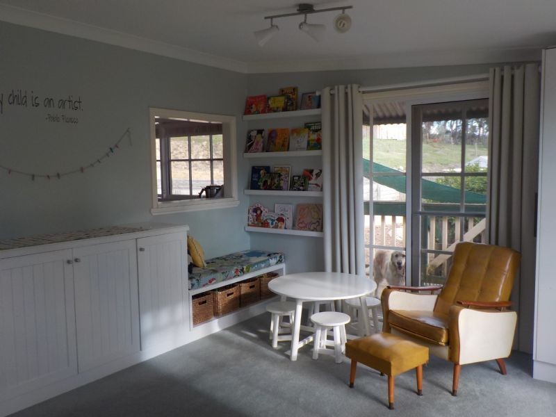 51 Donelan Drive, Hernes Oak VIC 3825