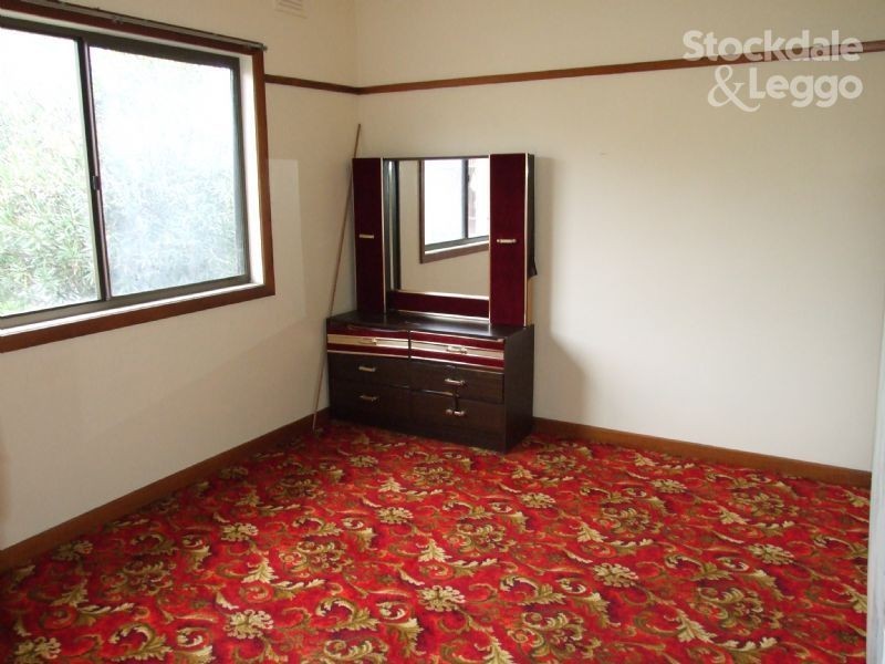 64 Chamberlain Road, Newborough VIC 3825