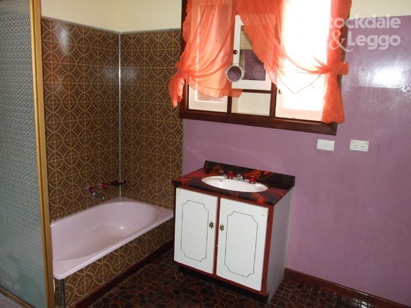 64 Chamberlain Road, Newborough VIC 3825