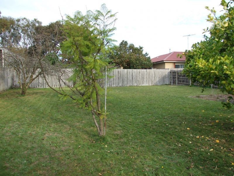 64 Chamberlain Road, Newborough VIC 3825