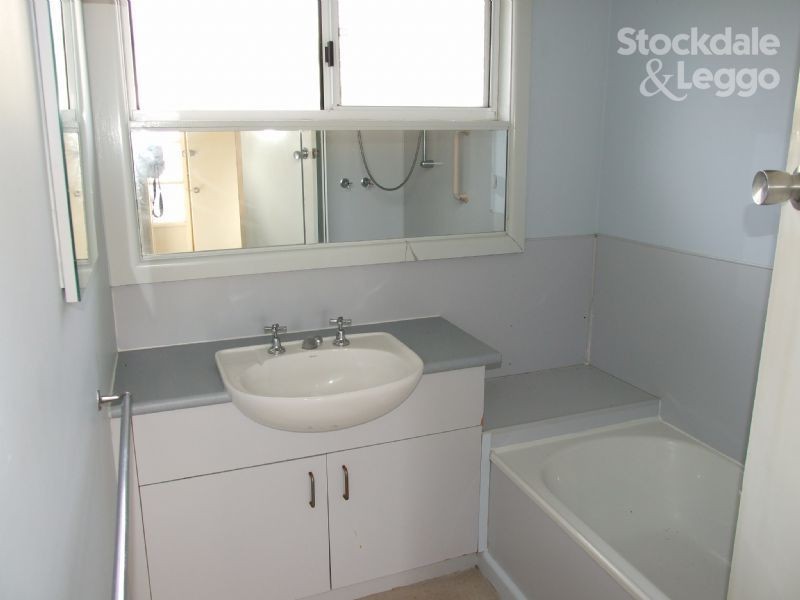 34 Marshall Avenue, Moe VIC 3825