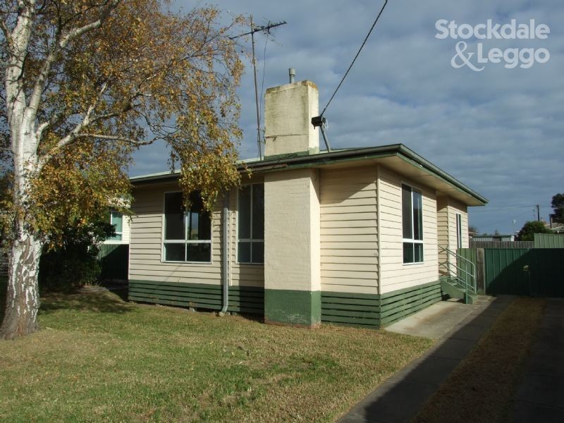 34 Marshall Avenue, Moe VIC 3825