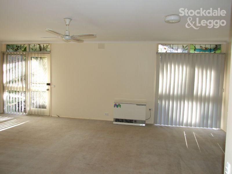 11 Pinnacle Dive, Rawson VIC 3825
