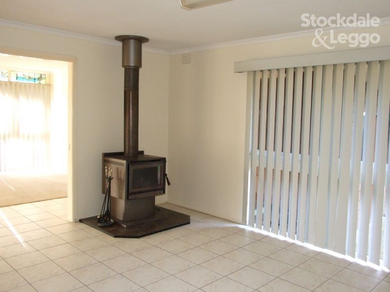 11 Pinnacle Dive, Rawson VIC 3825