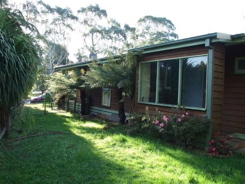 11 Pinnacle Dive, Rawson VIC 3825