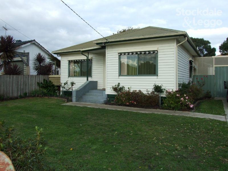 42 Chamberlain Road, Newborough VIC 3825