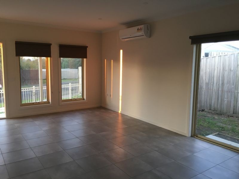 1/27 Victoria Street, Moe VIC 3825