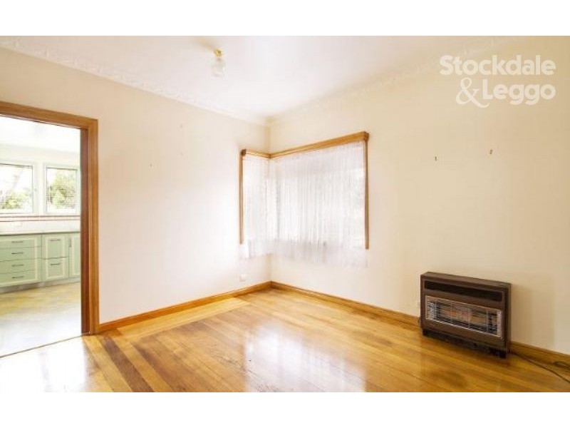 68 Hennessey Street, Moe VIC 3825