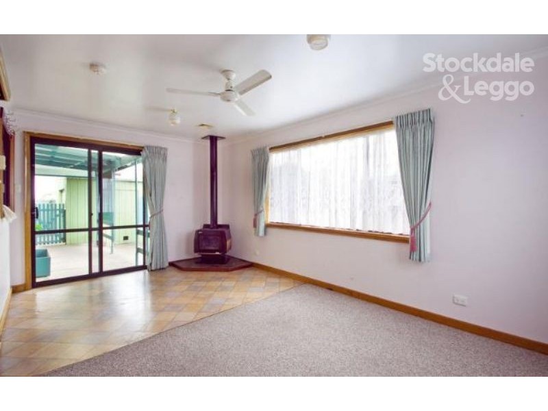 68 Hennessey Street, Moe VIC 3825