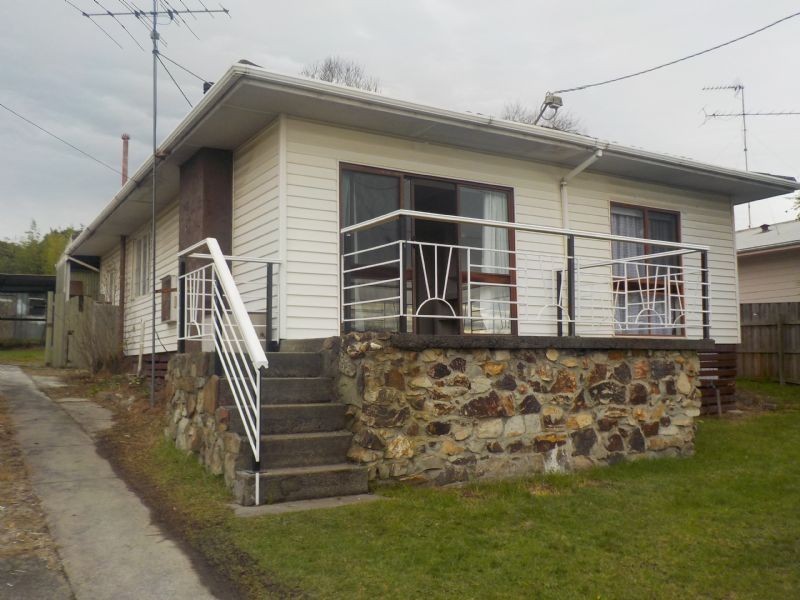 21 Harold Street, Moe VIC 3825