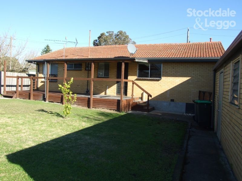 4 Tyers Street, Newborough VIC 3825