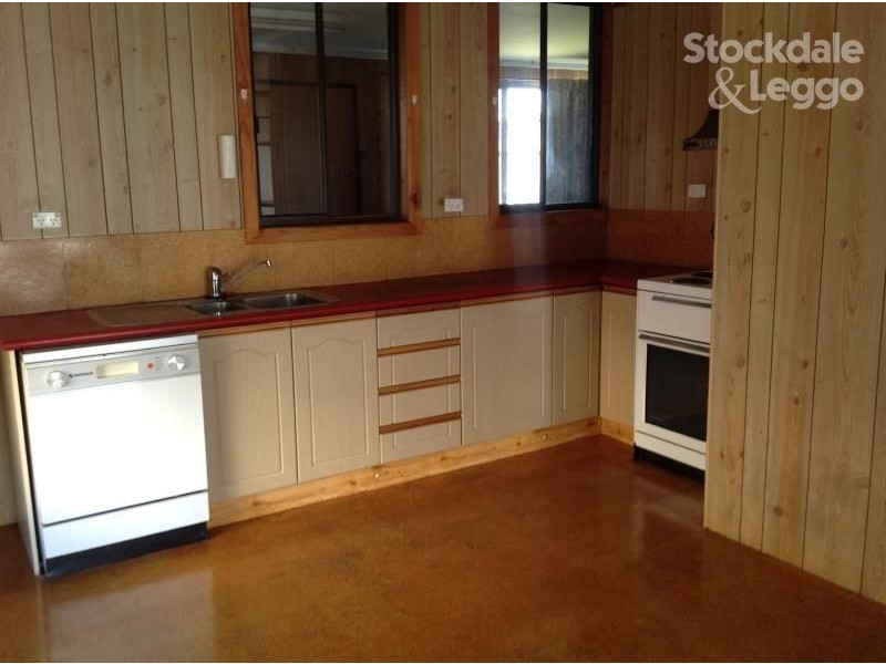 27 Retford Street, Newborough VIC 3825