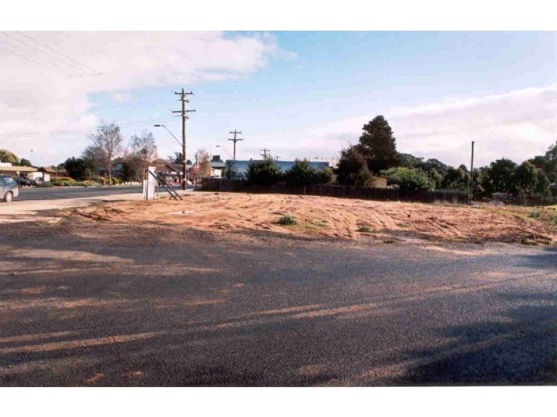 79 Ridgway, Mirboo North VIC 3871