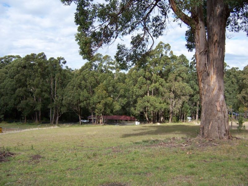 Lot 4,     Wells Road, Mirboo North VIC 3871