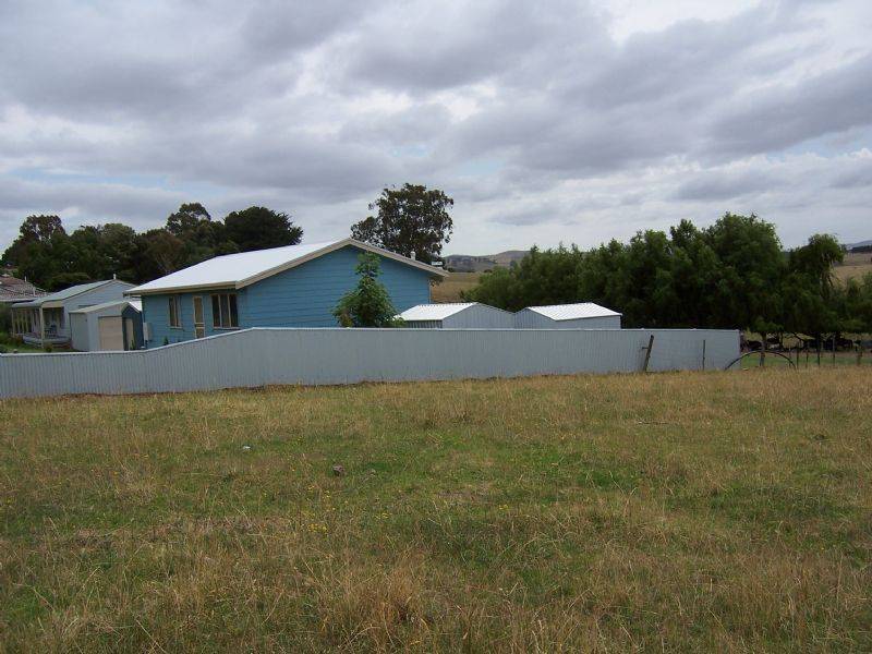 16 Farmers Road, Dumbalk VIC 3956