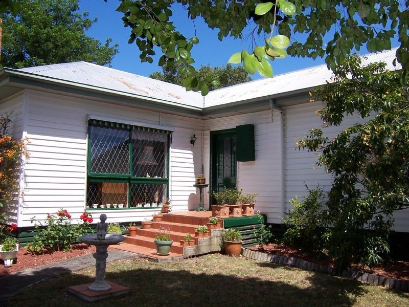 31 Grandridge East, Mirboo North VIC 3871