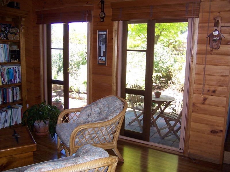 20 Murray Street, Mirboo North VIC 3871