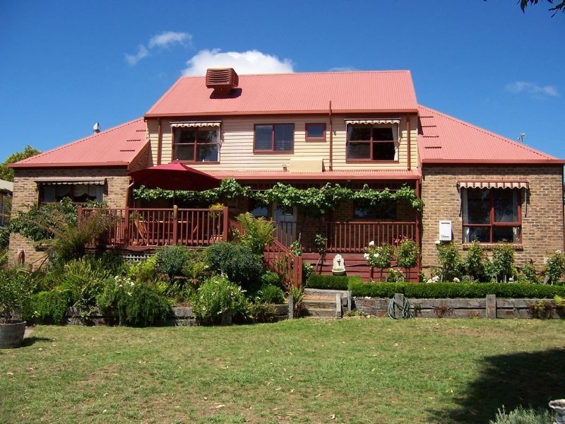 20 Murray Street, Mirboo North VIC 3871