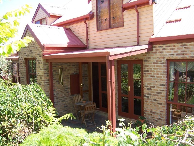 20 Murray Street, Mirboo North VIC 3871