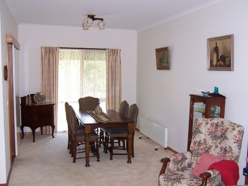 4 James Place, Yinnar South VIC 3869