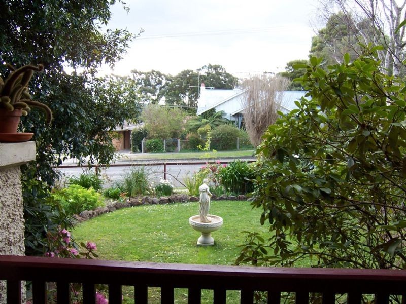 14 Baromi Road, Mirboo North VIC 3871