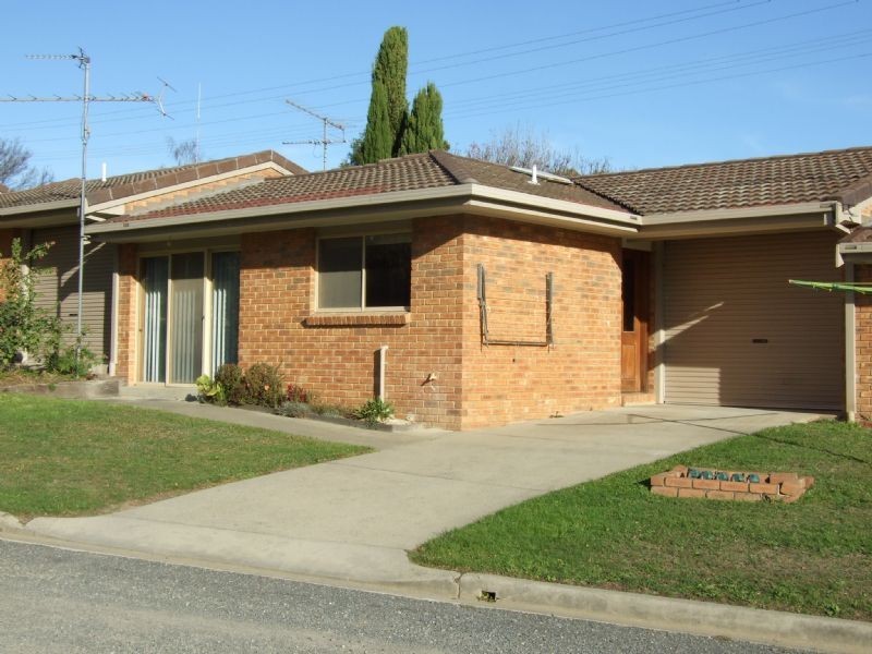 2/9-11 Baromi Road, Mirboo North VIC 3871