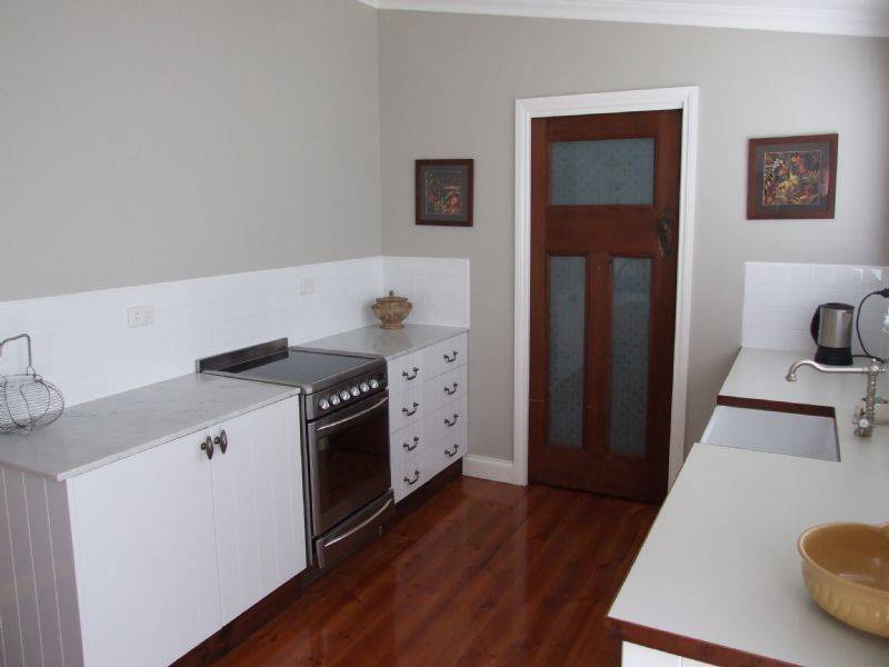 7 Couper Street, Mirboo North VIC 3871