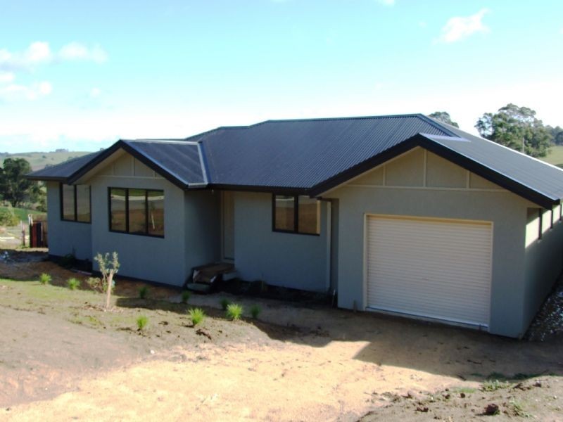 A/8 Eldon Court, Mirboo North VIC 3871