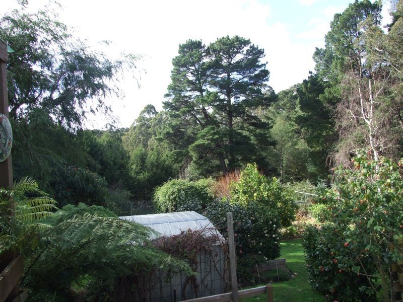 7 Railway Road, Mirboo North VIC 3871