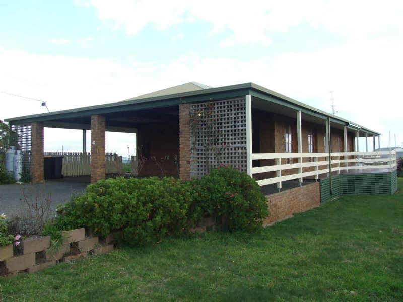 42 Murray Street, Mirboo North VIC 3871