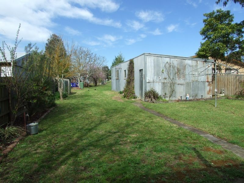 20 Ridgway, Mirboo North VIC 3871