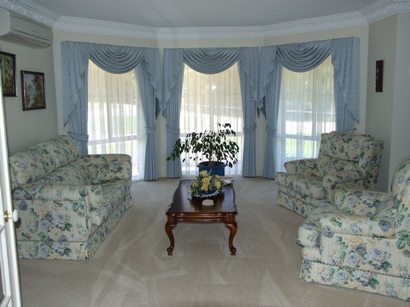 233 Holmes Road, Berrys Creek VIC 3953