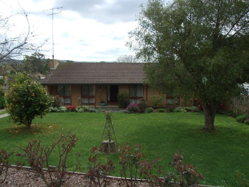 49 Baromi Road, Mirboo North VIC 3871