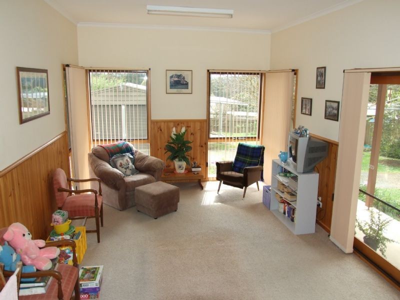 49 Baromi Road, Mirboo North VIC 3871