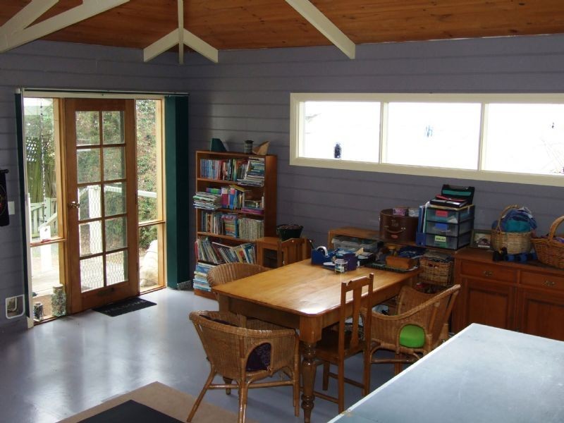 16 Giles Street, Mirboo North VIC 3871
