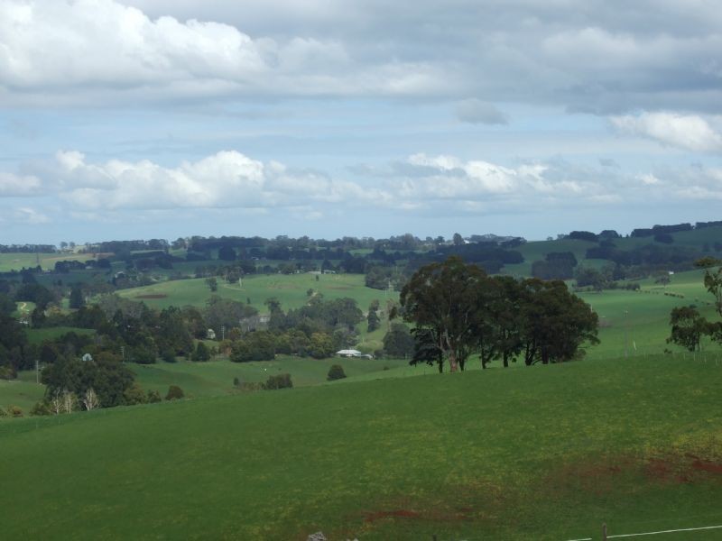 16-18 Farmer Street, Mirboo North VIC 3871