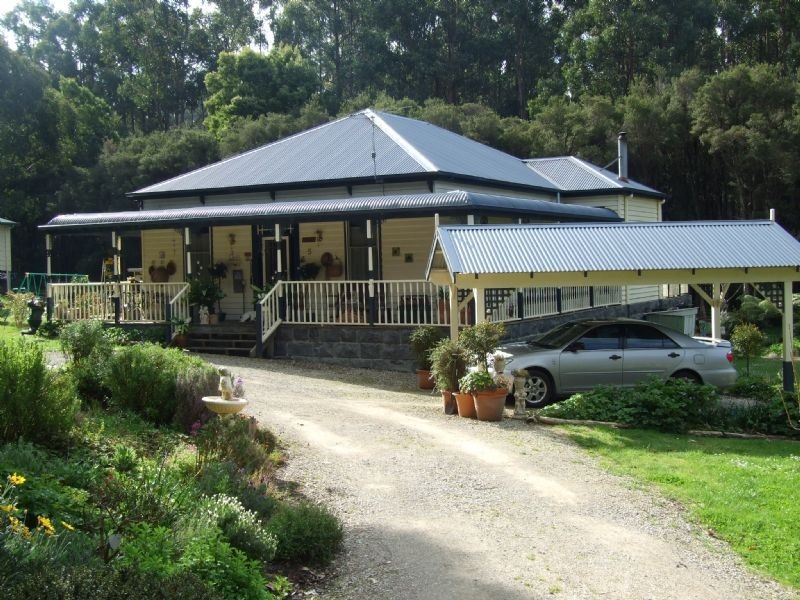 5 Jordan Way, Mirboo North VIC 3871