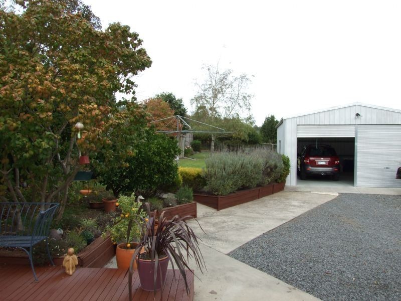 16 Bastin Street, Boolarra VIC 3870