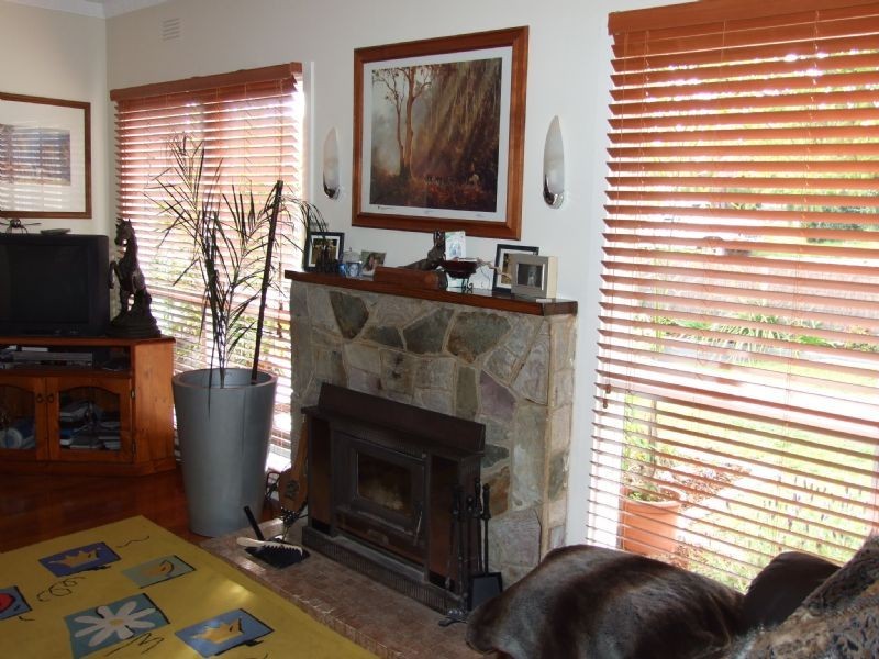 14 Murray Street, Mirboo North VIC 3871
