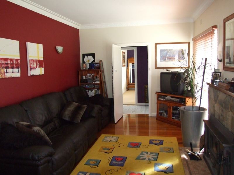 14 Murray Street, Mirboo North VIC 3871