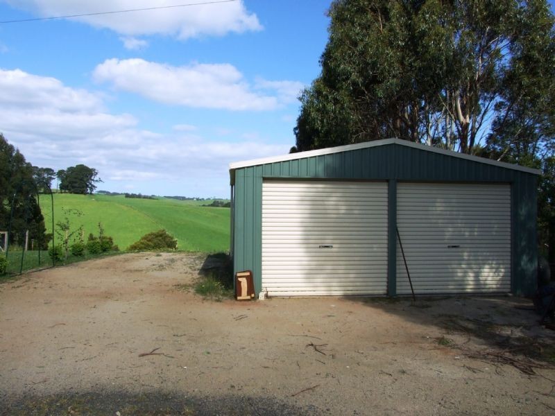 187 Grandridge Road, Mirboo North VIC 3871